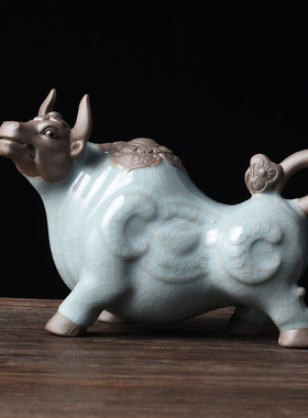 陶瓷牛气冲天摆件创意哥窑个性生肖牛大号招财家居装饰品转运摆设