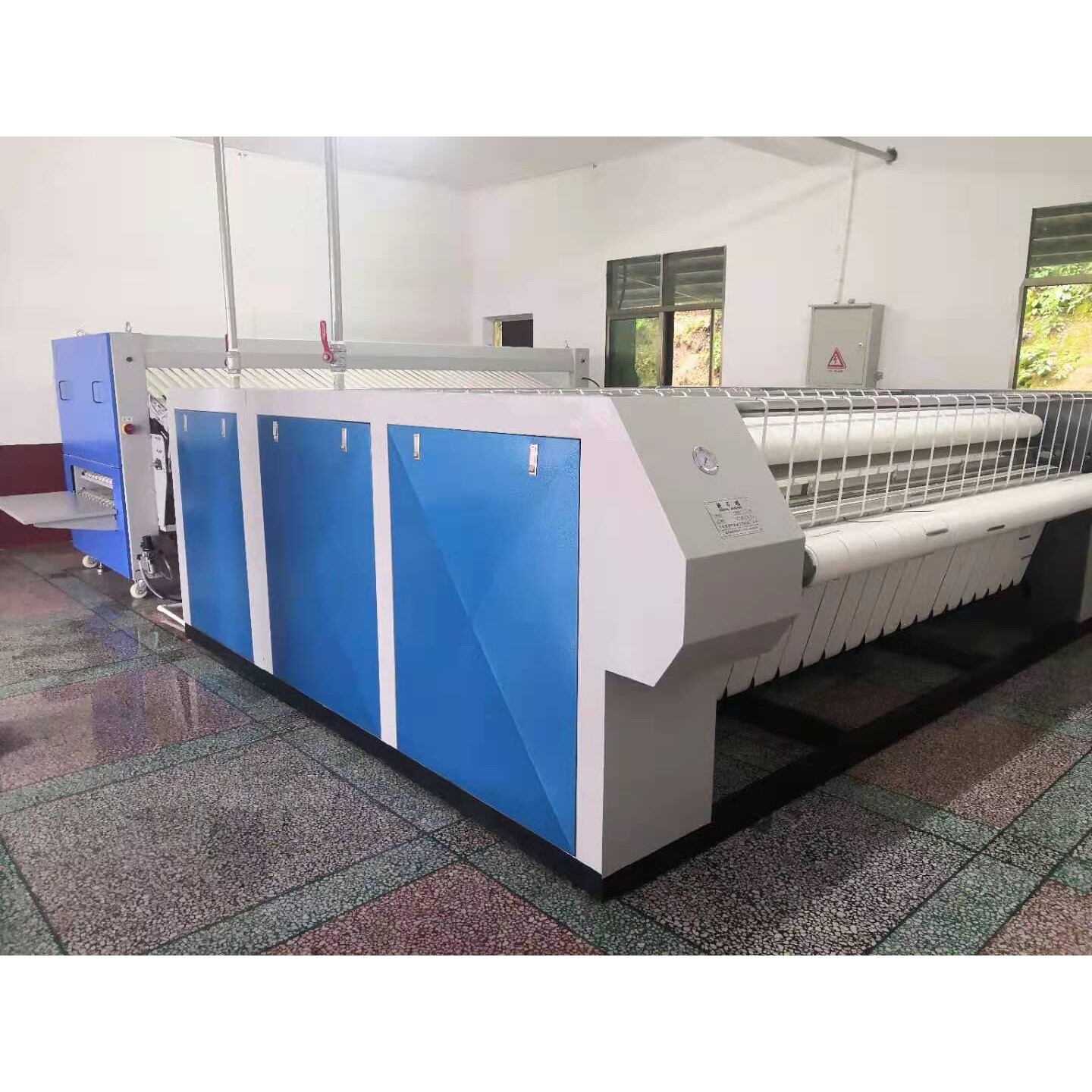 水洗厂酒店床单被套专用大型单滚蒸汽熨烫机工业平烫机洗衣房机器