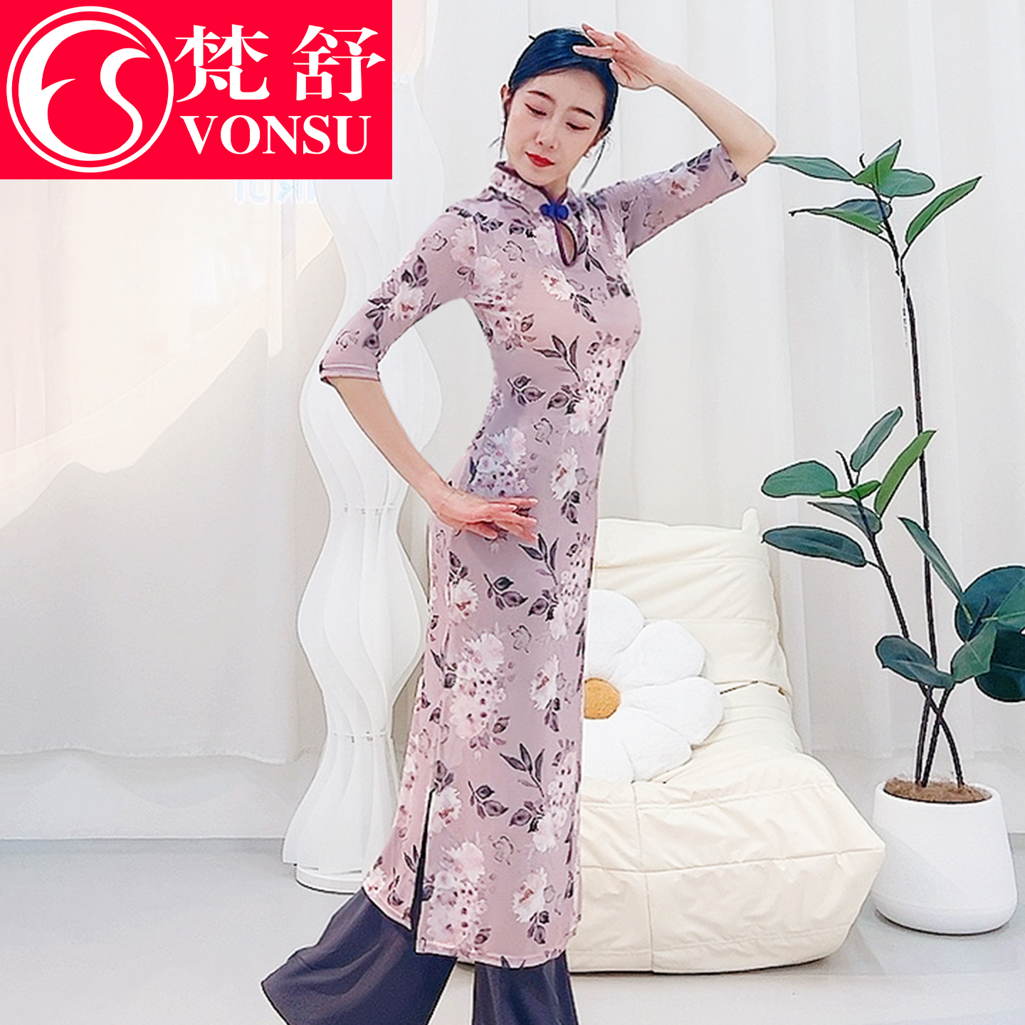 新中式国风提花改良旗袍舞蹈