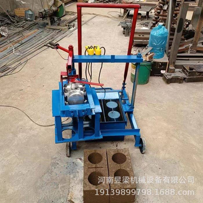 小移动制作实心砖带坑小型水泥免烧制砖机摸具可以更换各种形状砖