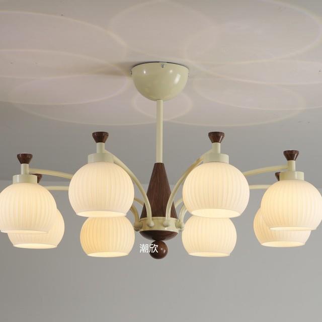 客厅灯中古风大厅主灯2025新款美式复古高级感法式书房间卧室吊灯