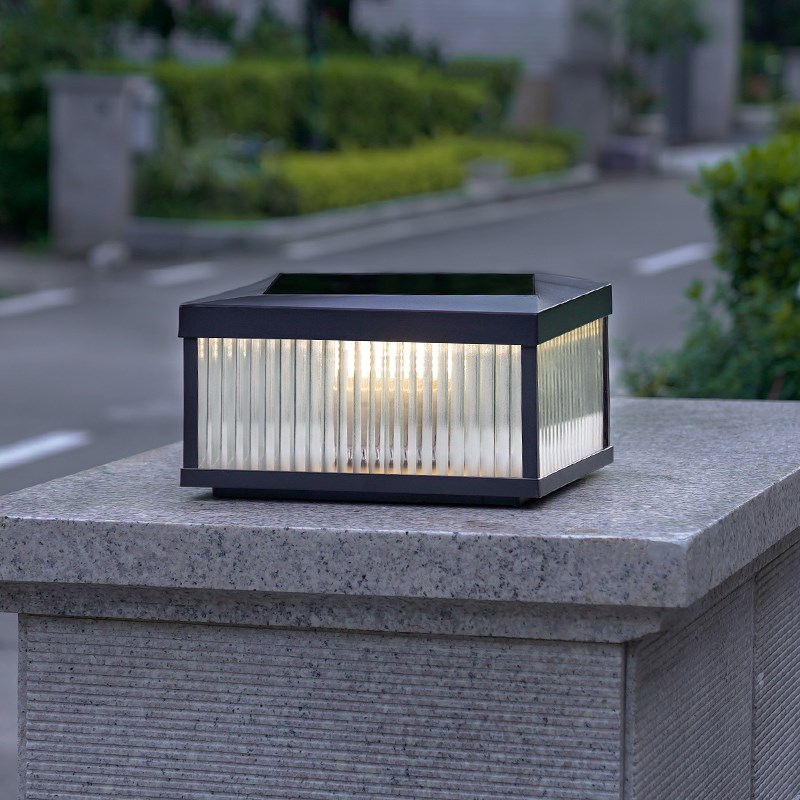 太阳能柱头灯现简约户外庭院灯防水室外花园装饰别墅大门围墙灯