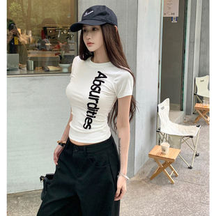 2025新款白色修身短T恤 女士紧身辣妹短袖上衣 印花设计