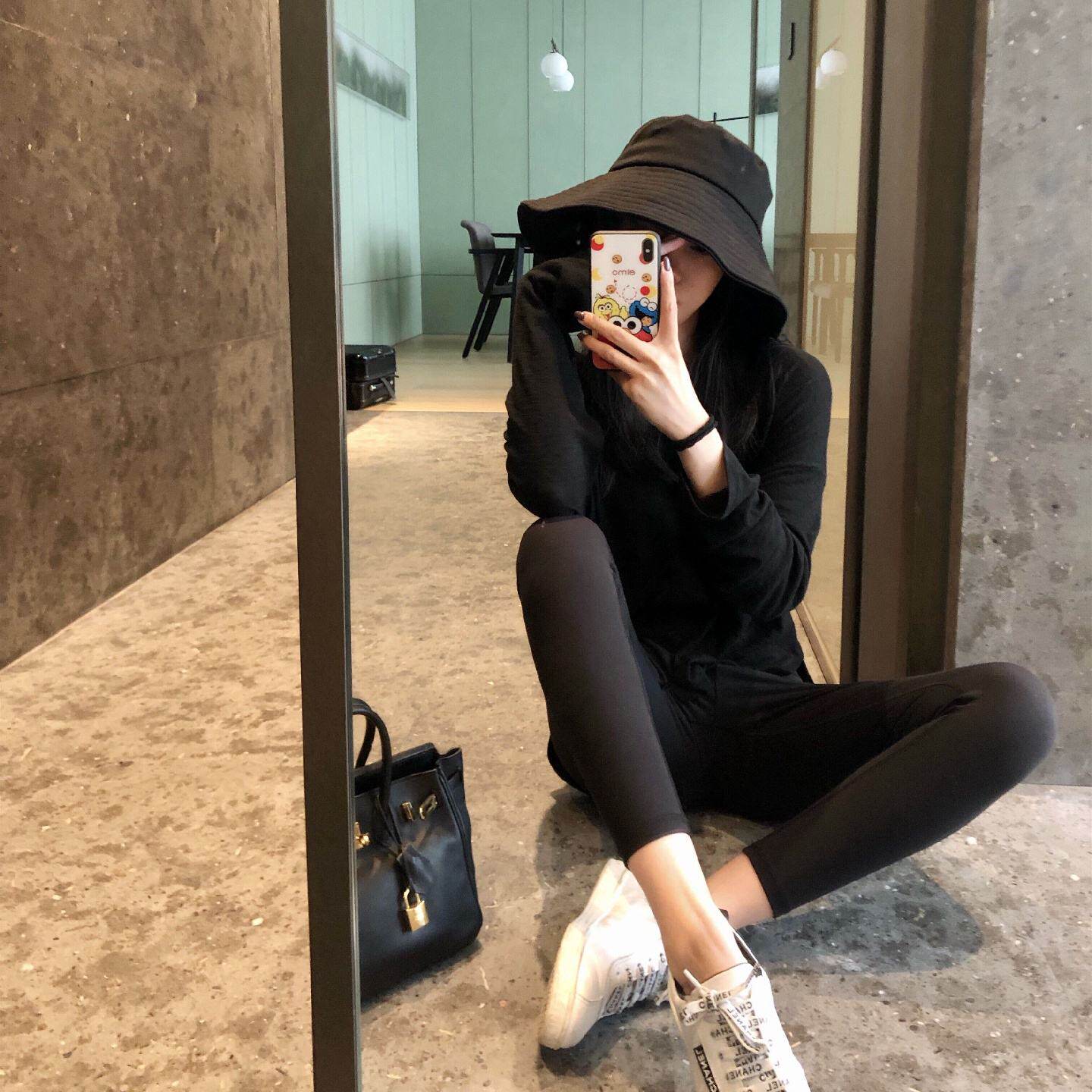 26春夏季ins弹力鲨鱼裤打底裤九分紧身健美瑜伽裤黑色无痕外穿女