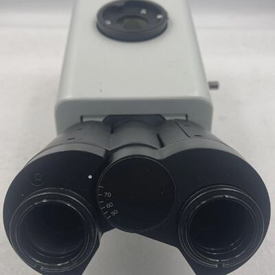 Olympus USWETTR2 Ergonomic Trinocular Head