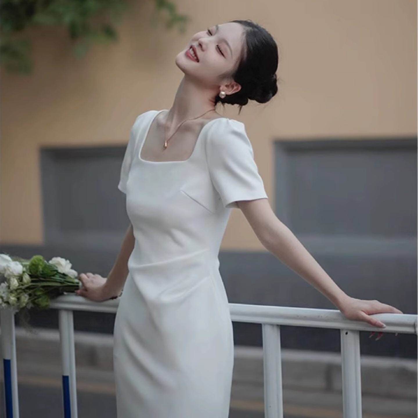 法式赫本风白色连衣裙女春夏短袖订婚小礼服日常可穿领证小白裙
