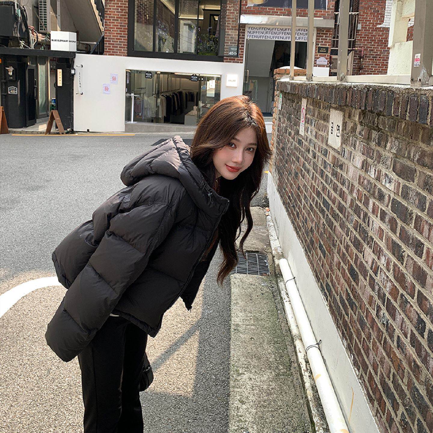 曼品质肯豆风90白鸭绒短款连帽羽绒服女冬季加厚面包服外套