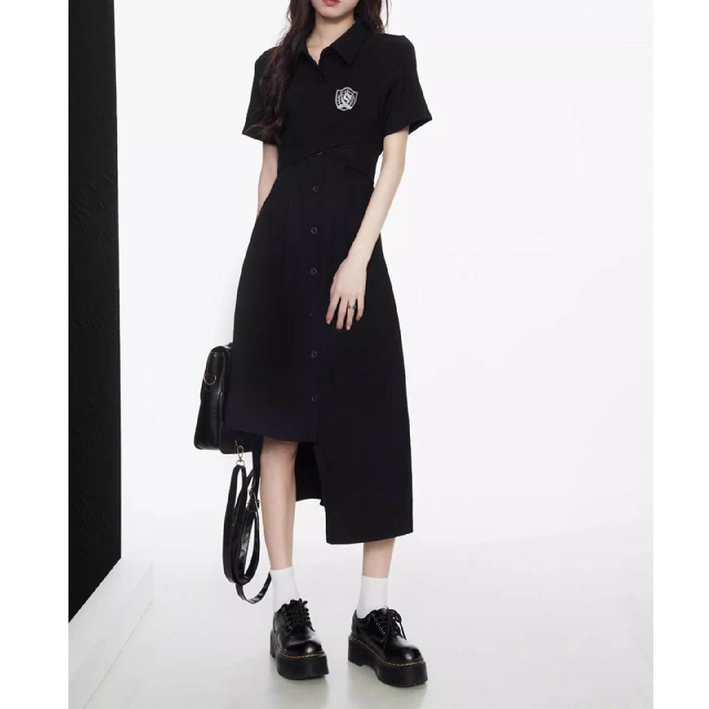 黑色学院风连衣裙女2026夏季小个子修身显瘦不规则裙摆设计感裙子