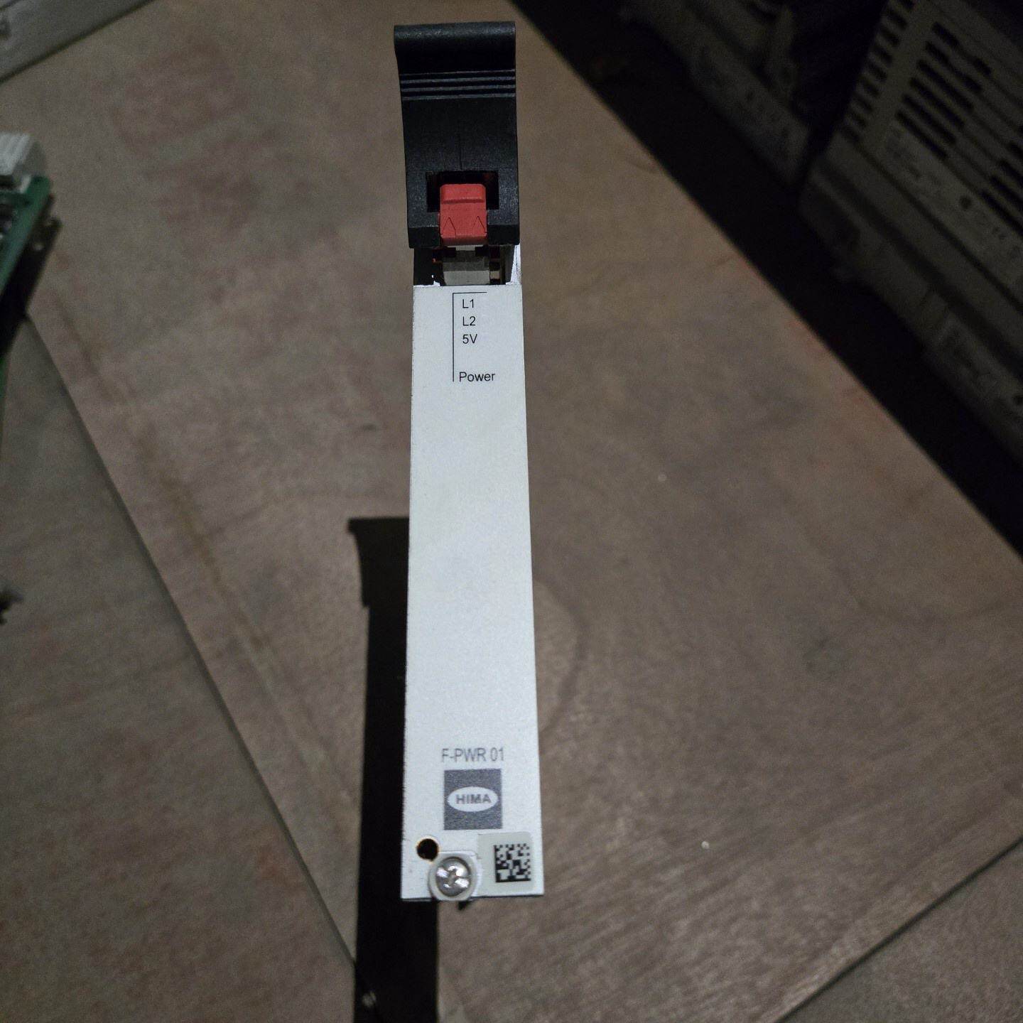 【议价】F-PWR01，HIMA冗余电源模块，，，库适用098
