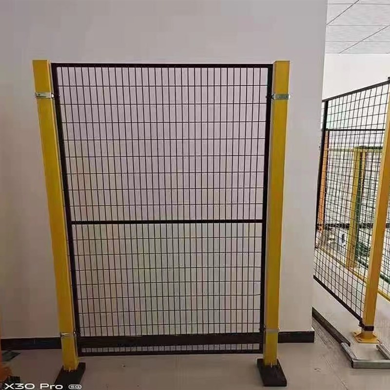 车间隔离网护栏网隔离安全防护围栏防撞网热镀锌铁丝网金属网