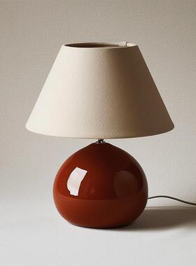 法式中古台灯可爱栗子设计师复古日式简约卧室床头红色氛围灯casa