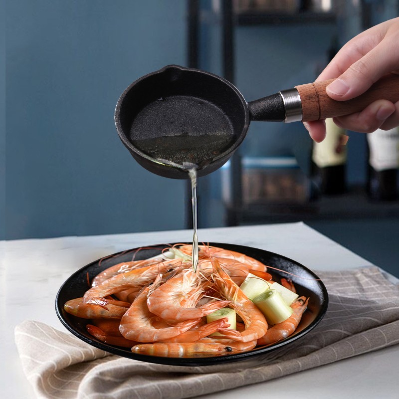 油泼面熟油炝油烧油淋油炸花椒热油小锅迷你铸铁锅煮熬糖酱汁煎蛋