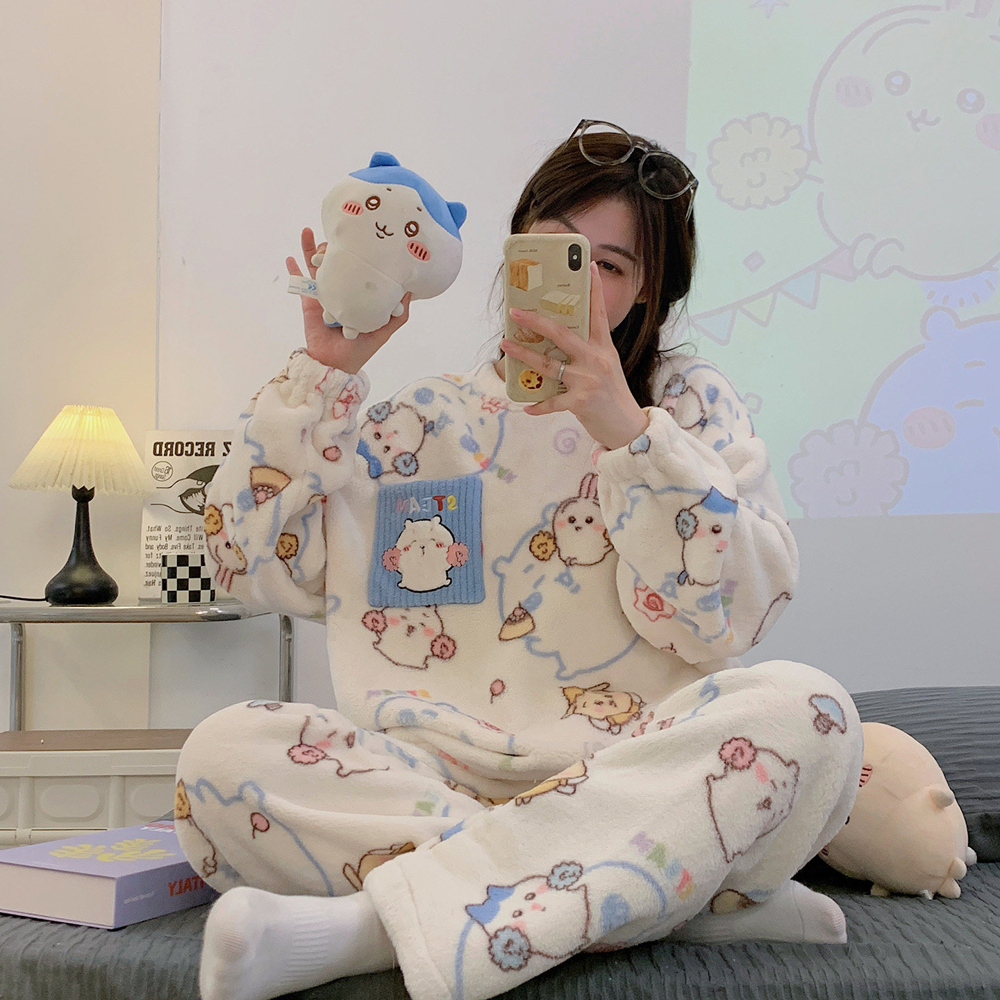 2025年新款法兰绒睡衣女大学睡衣/家居服套装