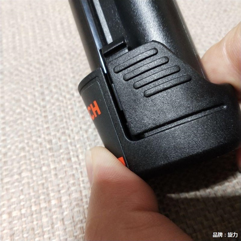 博士12v1.5AH锂电池一个GSR/GSB/GDR原装博士正品充电器10.8V直销