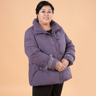 200斤特大码中老年女装肥胖太太短款羽绒服奶奶外套妈妈冬装上衣