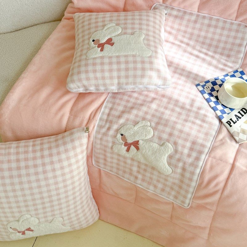 牛奶绒抱枕被子两用二合一多功能保暖午睡毯子车载靠垫枕头被靠枕,居家布艺,抱枕被,淘宝优惠券,粉丝福利购,淘宝优惠卷