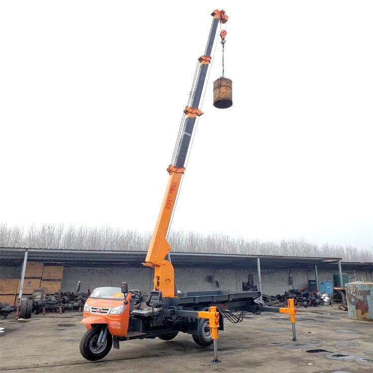 直供三轮随车小吊机 树苗三轮随车吊 小型3吨三轮随车小吊机