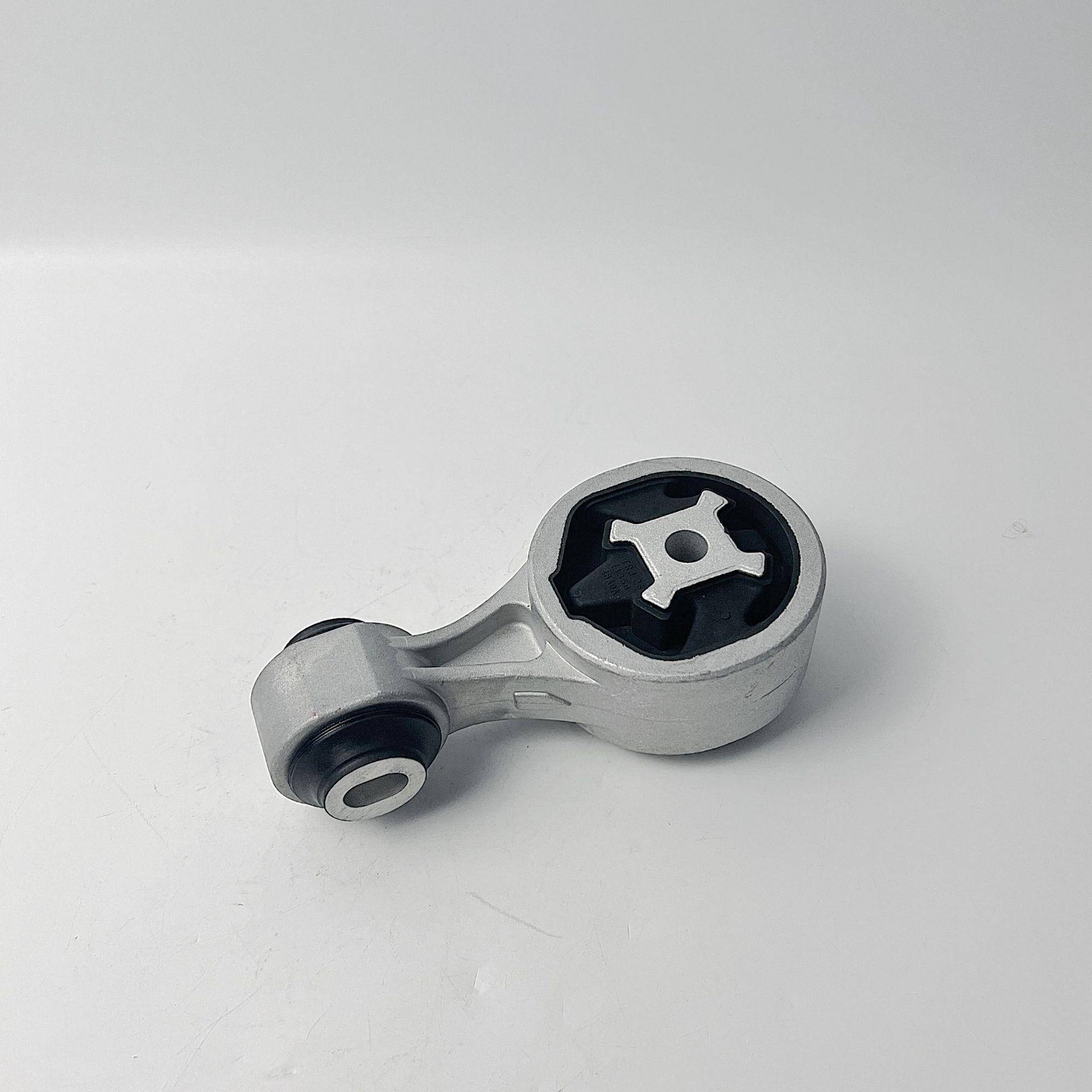 11350-4BA0A生产日系发动机拉杆机脚胶发动机支架