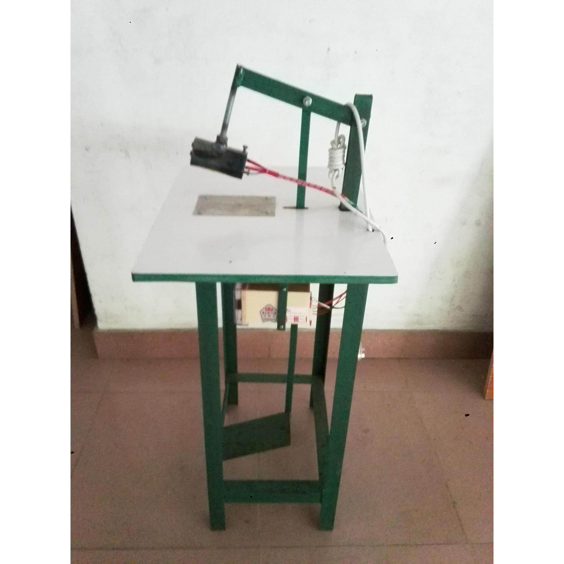 厂家供应脚踩热切带机织带热切机双管大功率加热快好用的烫带机,纺织面料/辅料/配套,其他纺织机械,淘宝优惠券,粉丝福利购,淘宝优惠卷