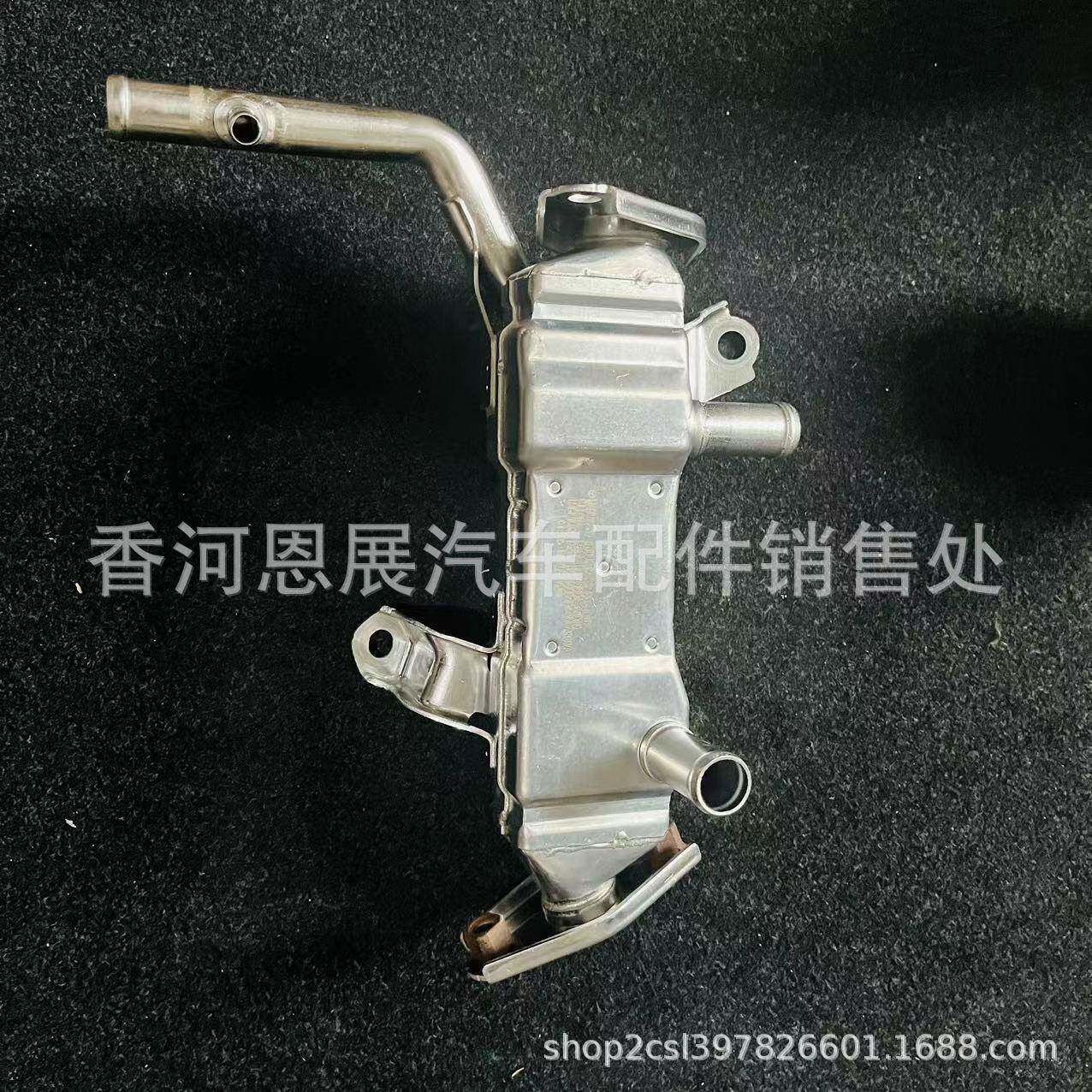 管道冷却器用于CT200HVOXYPRIUSZVW30256013701025601-37010