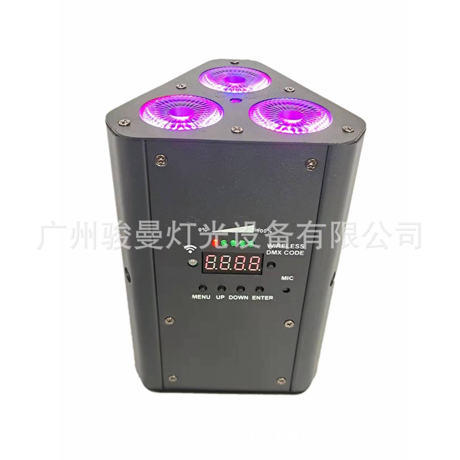 3颗18WRGBWAP(UV)六合一LED无线遥控Wif电池扁帕灯Par64舞台灯