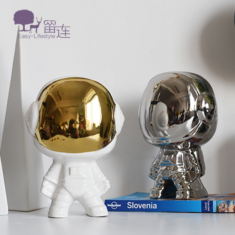 ns简约现创意陶瓷宇航员太空人摆件软装配饰
