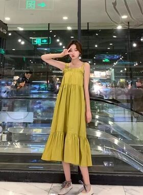 法式露肩荷叶边孕妇连衣裙夏季超仙遮肚宽松显瘦气质中长款吊带裙