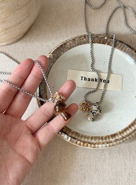 秋冬蘑菇虎眼石吊坠项链女2024新款长款毛衣链简约百搭卫衣链配饰