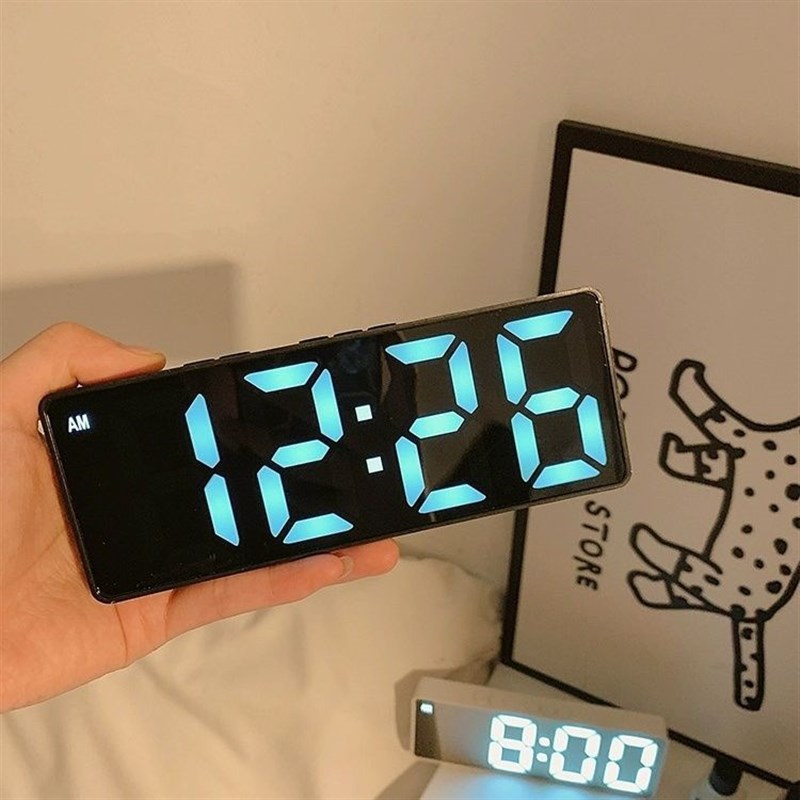 夜光镜面时钟桌面时间钟表led数字显示器摆件电子闹钟学生用宿舍
