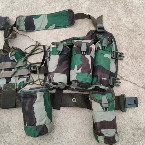 定制款95携行具 老式大花95工具包 多功能战术背心战术肚兜CS装备