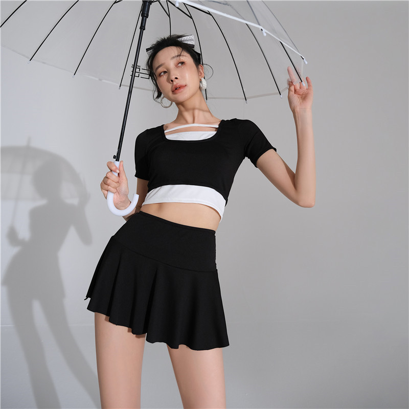 苏拉娜公主分体泳衣女三件套保守显瘦遮肚裙式短袖黑色泡温泉泳装