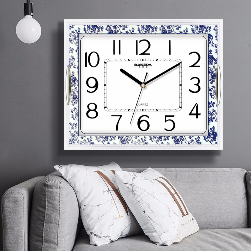 客厅静音挂钟简约方形钟表现代创意石英钟家用挂墙表卧室时钟挂表