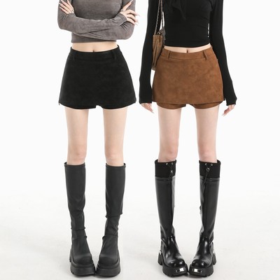 辣妹低腰包臀pu皮咖色短裙女2025