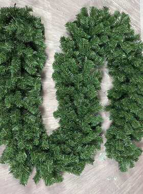 现货PVC加密仿真圣诞藤条圣诞节室内户外装饰门挂绿色植绒藤条