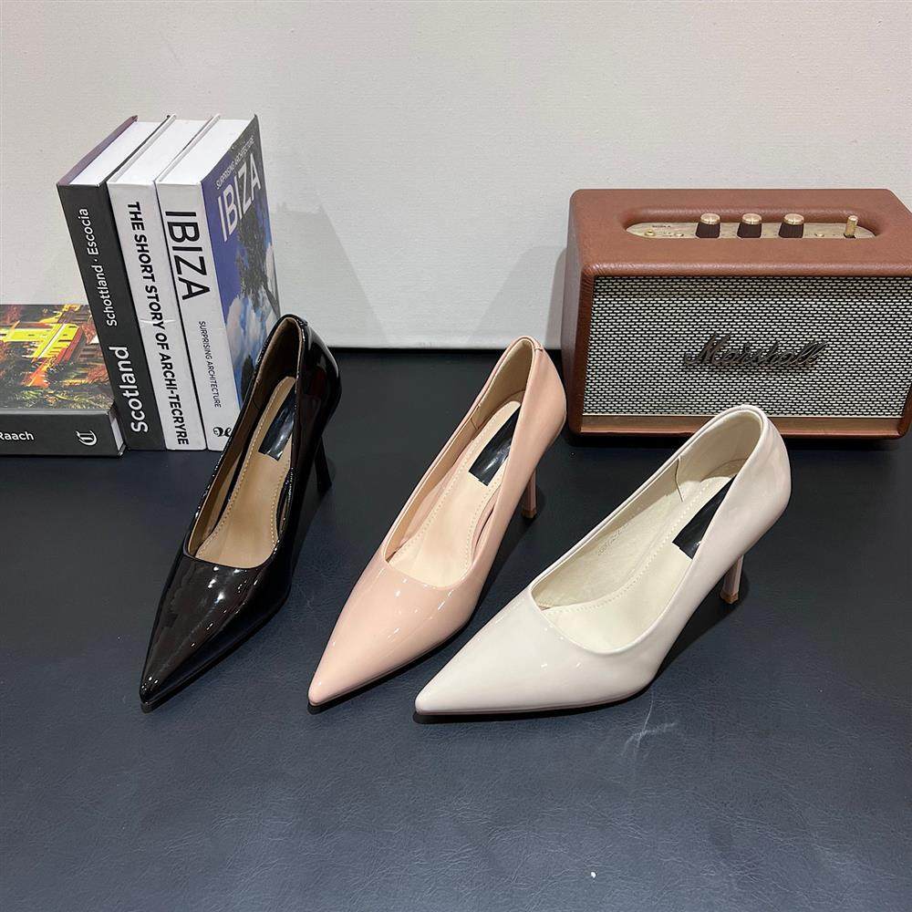 细跟高跟鞋百搭女鞋黑色职业鞋2026春款新款尖头细高跟单鞋工作鞋