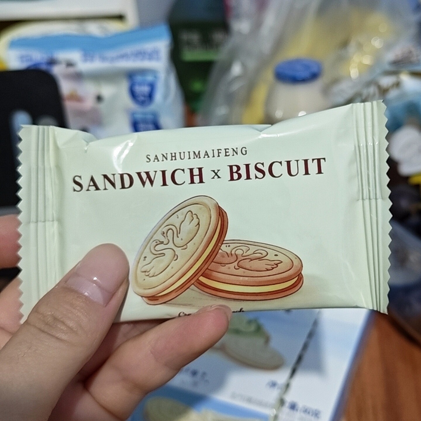 三辉麦风青柠夹心饼干芝士薄脆办公室零食品儿童解馋小吃网红爆款