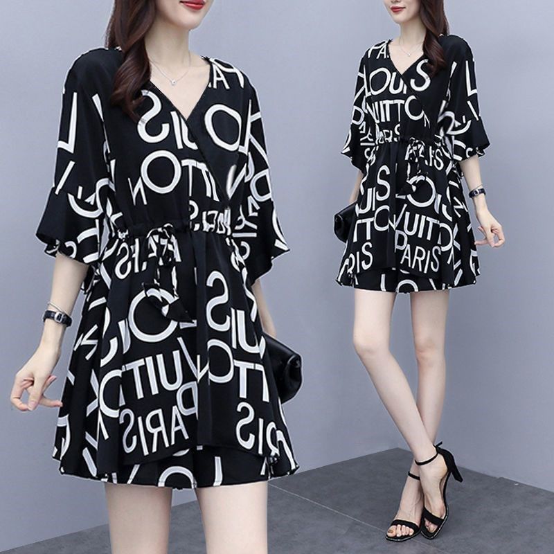 胖mm大码夏季洋气时尚连衣裙短裤套装女显瘦网红雪纺短裤两件套装,女装/女士精品,时尚套装,淘宝优惠券,粉丝福利购,淘宝优惠卷