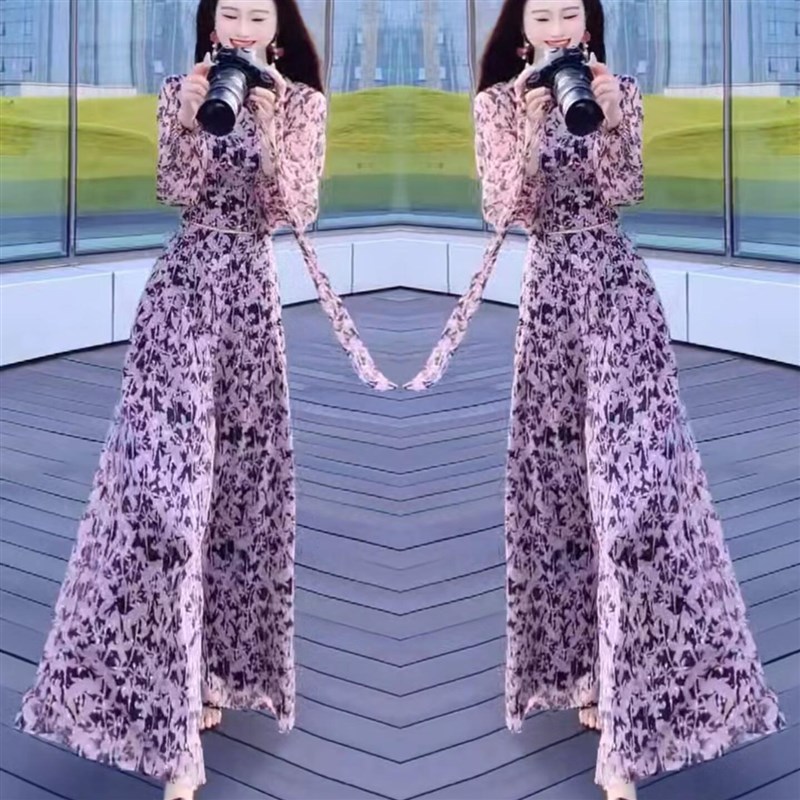 网红爆款时尚雪纺碎花套装女2025春秋新款法式V领显瘦上衣+阔腿裤
