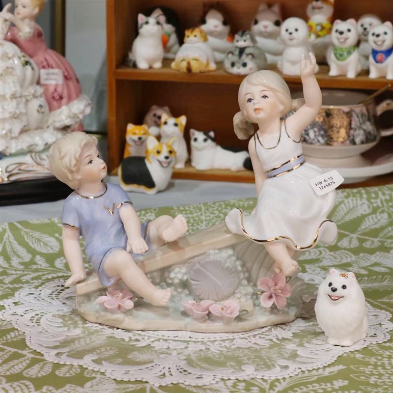 陶瓷人物摆件儿童房送礼瓷偶装饰品