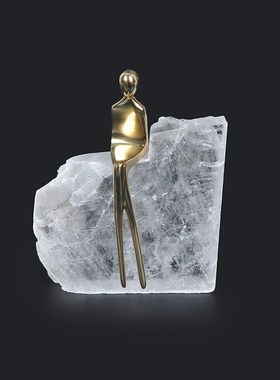 现代轻奢金色摆件家居装饰品客厅电视酒柜玄关晶石小铜人茶几摆设