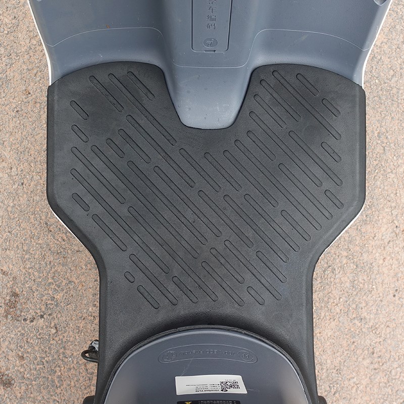 适配九号电动车A2z35C/A2z90/40/60橡胶脚垫加厚防水防滑脚垫