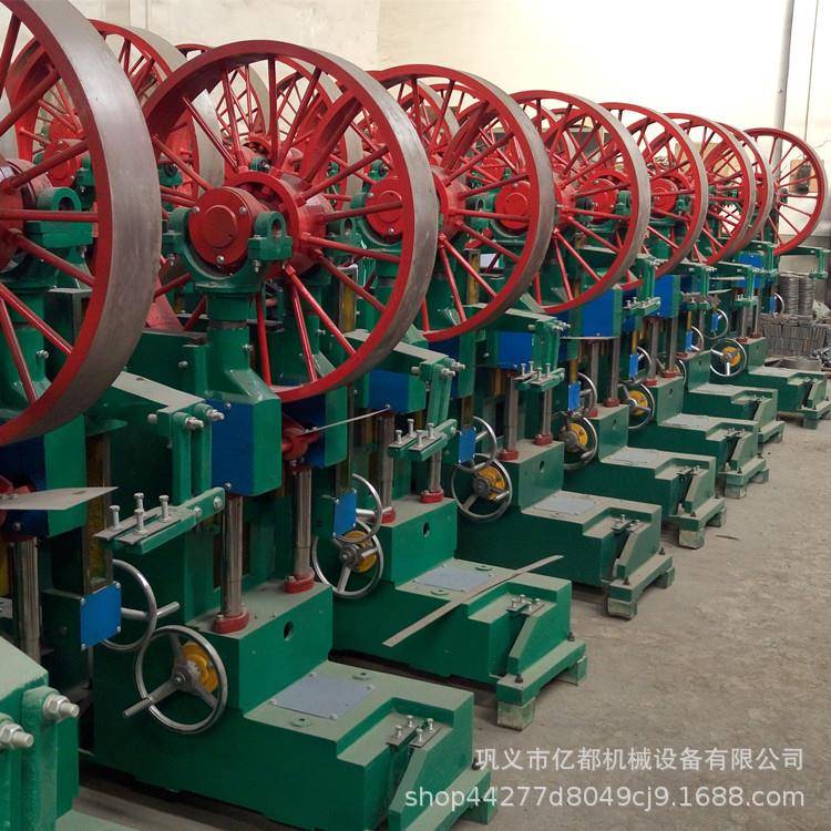 全自动带锯机圆木开板锯原木平板开料锯319型电动跑车带锯机价格