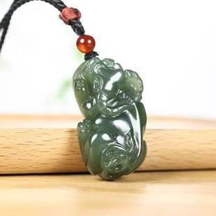 新疆和田青白玉生肖牛吊坠招财金钱牛挂件男女玉饰品玉佩