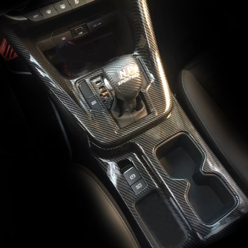 适用于18-21款起亚新一代智跑排档水杯框装饰条内饰贴碳纤纹改装