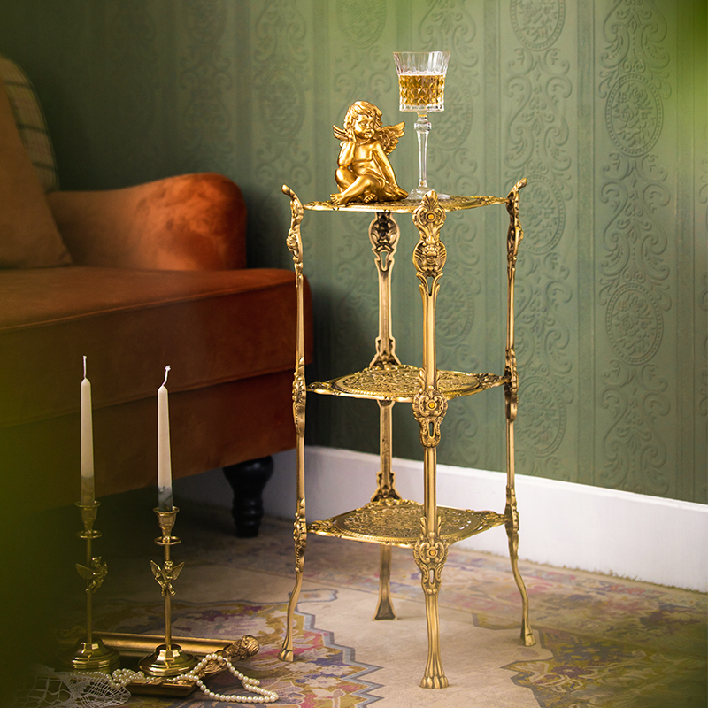 收获小屋北欧家居客厅黄铜落地置物架多层镂空造型收纳架轻奢边几