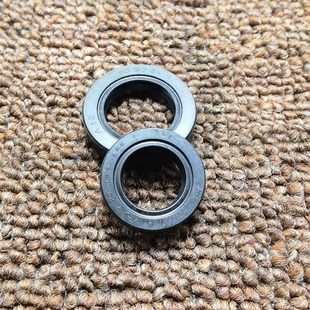 ZX50大路易90 进口曲轴油封 28ZX50AF34 DIO50原厂大轴AF18