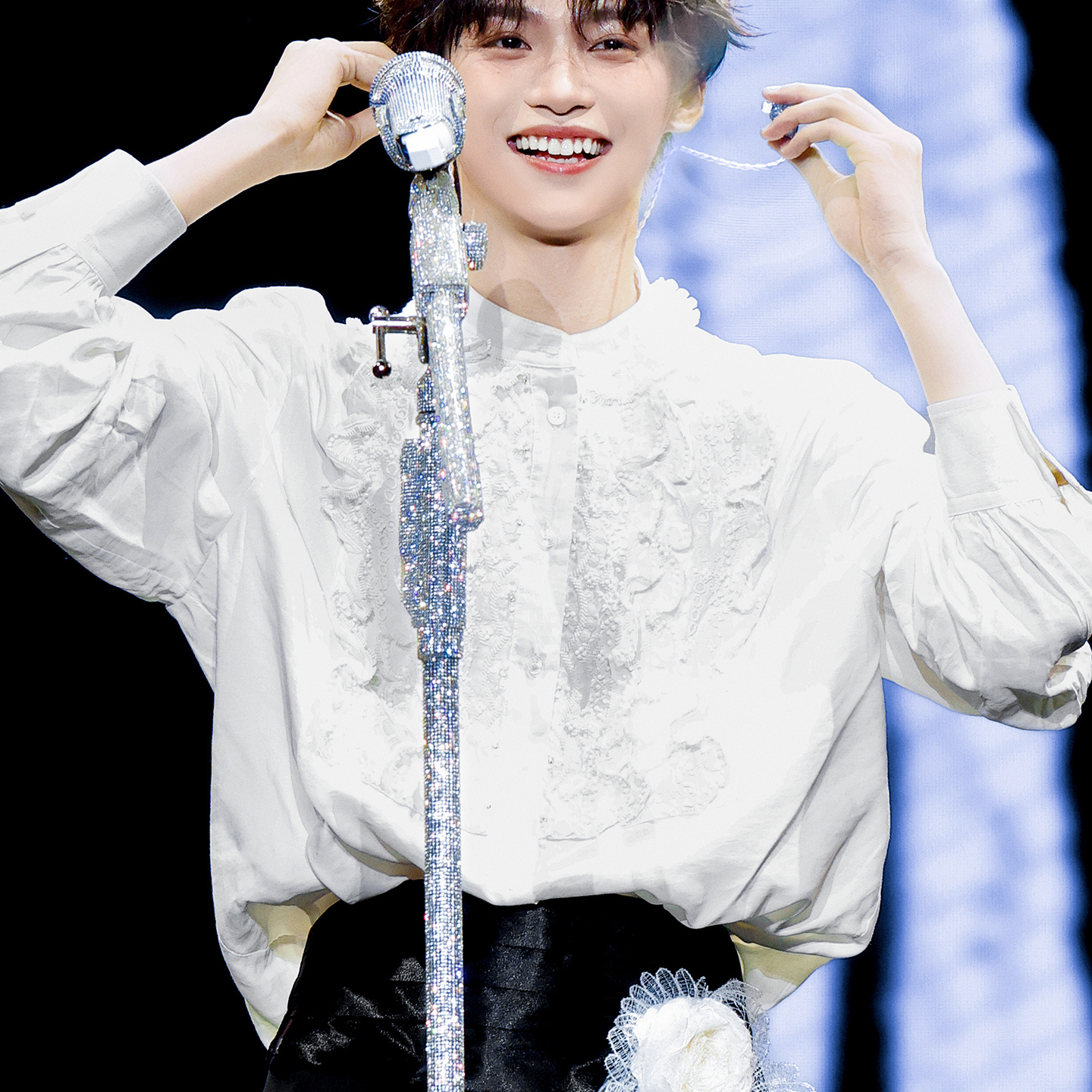 梓渝同款长袖刺绣花边高级感衬衫