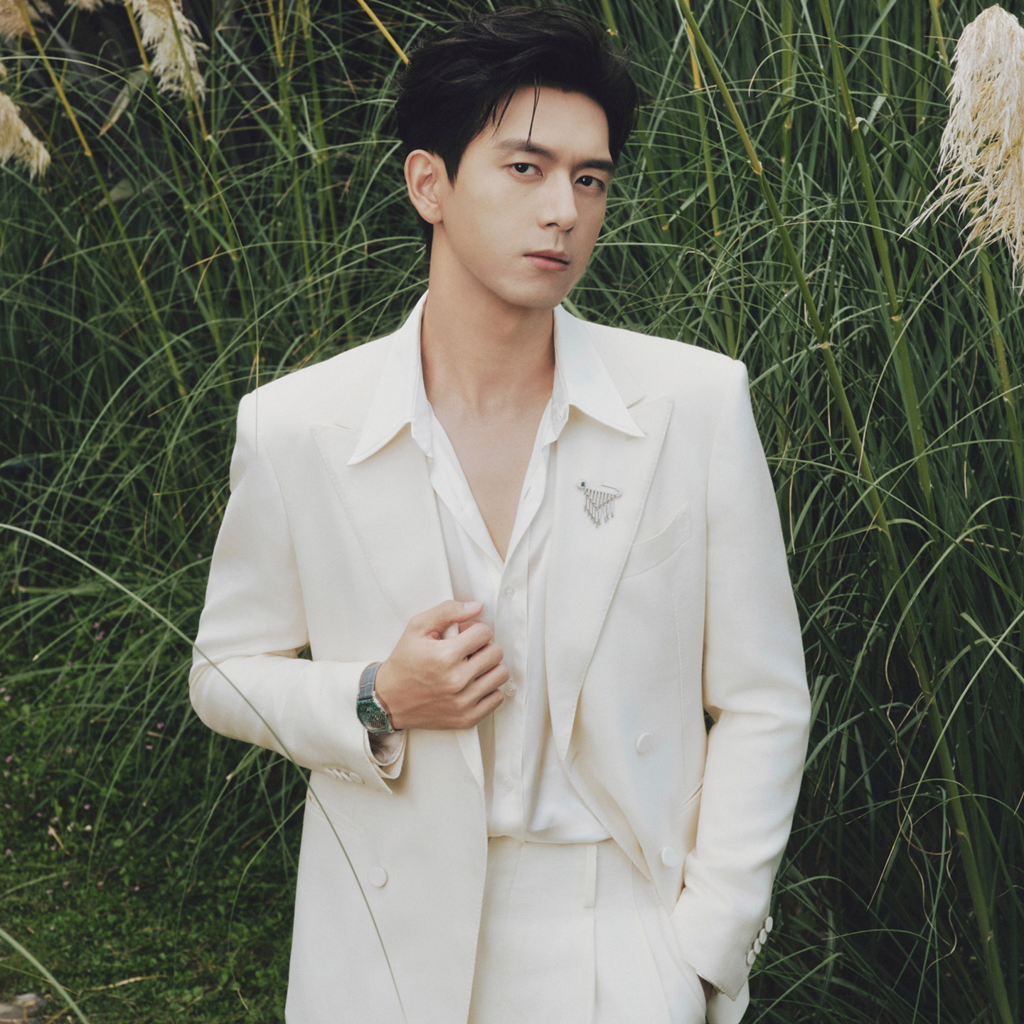 李现明星同款白色西服垫肩套装男士商务正装高级感百搭时尚通勤