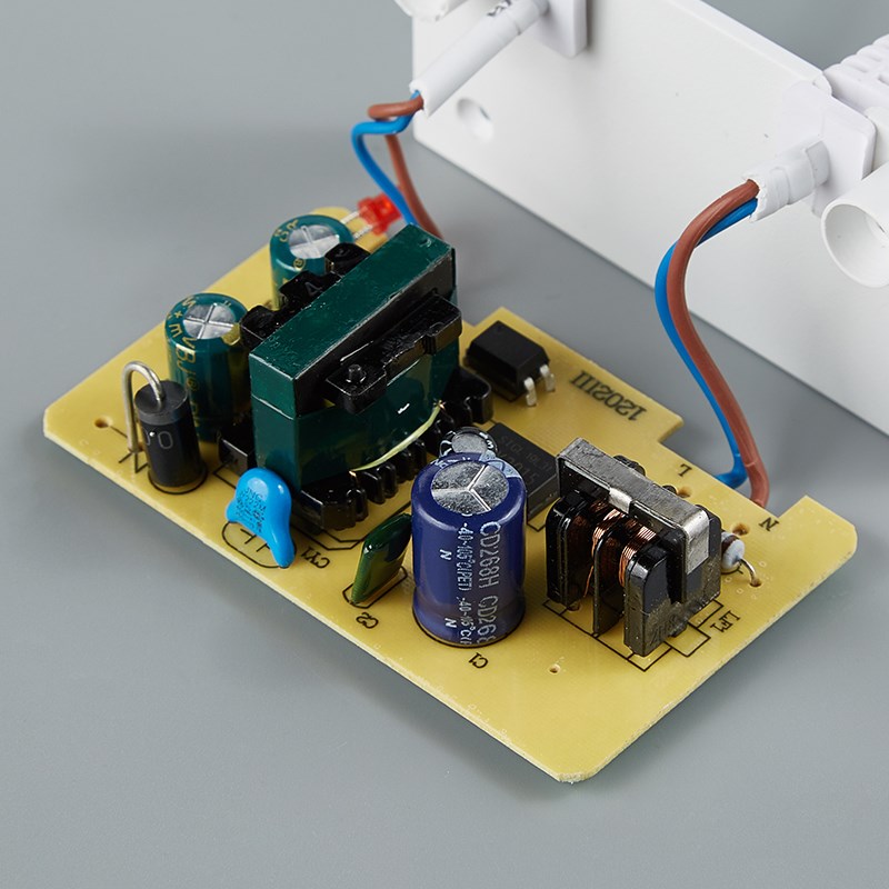 监控12v2a电源适配器摄像头防水安防室外挂壁双线直流开关变压器