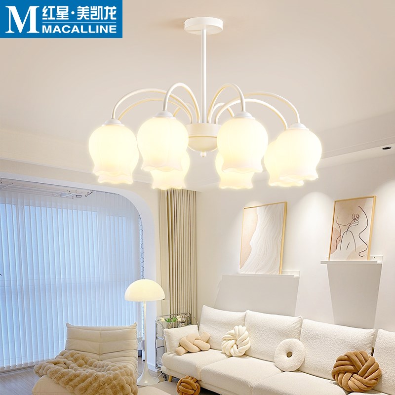 港博吊灯创意客厅灯2023新款中山灯具现代简约奶油风餐厅卧室灯具